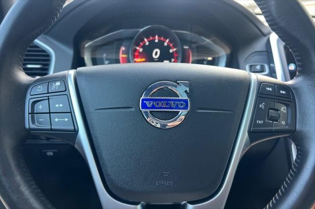 2017 Volvo XC60 T5 Inscription