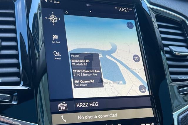 2016 Volvo XC90 T6 Momentum