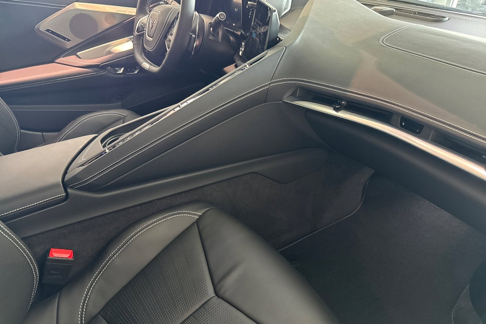 2025 Chevrolet Corvette E-Ray 2LZ