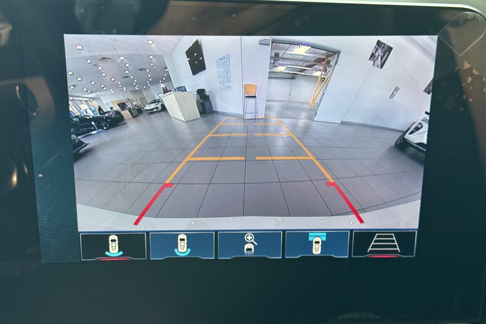 2025 Chevrolet Corvette E-Ray 2LZ