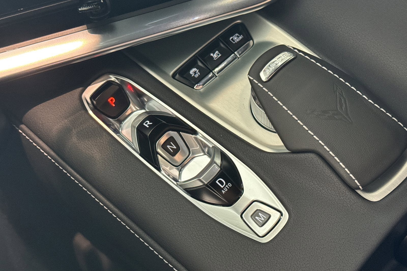 2025 Chevrolet Corvette E-Ray 2LZ