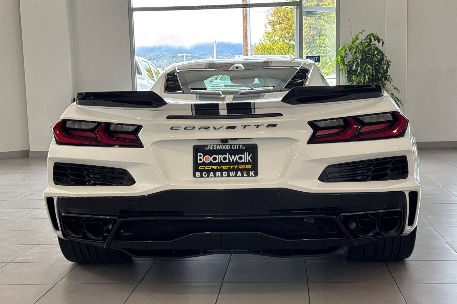 2025 Chevrolet Corvette E-Ray 2LZ