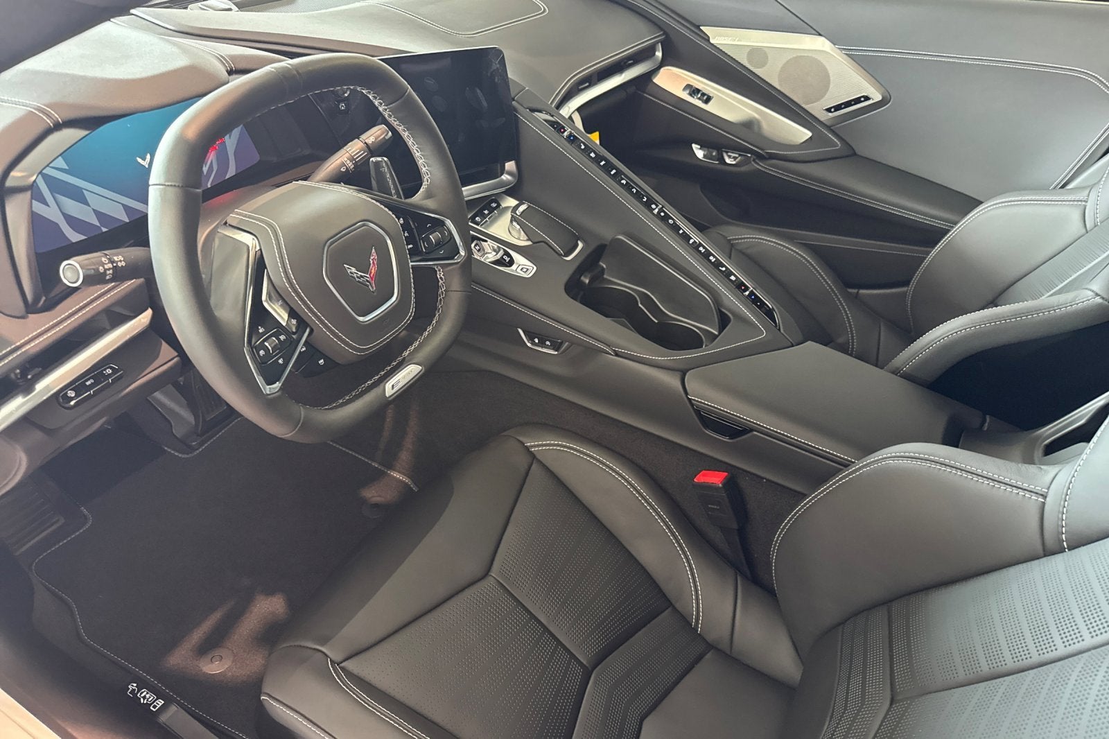 2025 Chevrolet Corvette E-Ray 2LZ