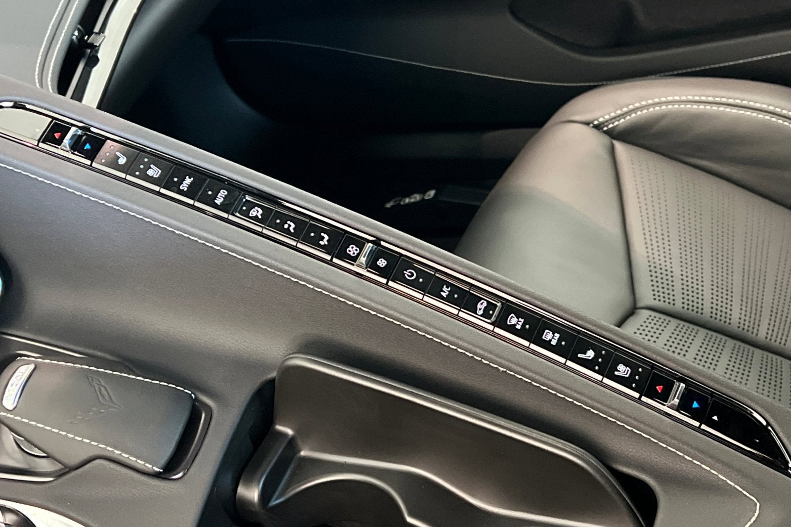 2025 Chevrolet Corvette E-Ray 2LZ