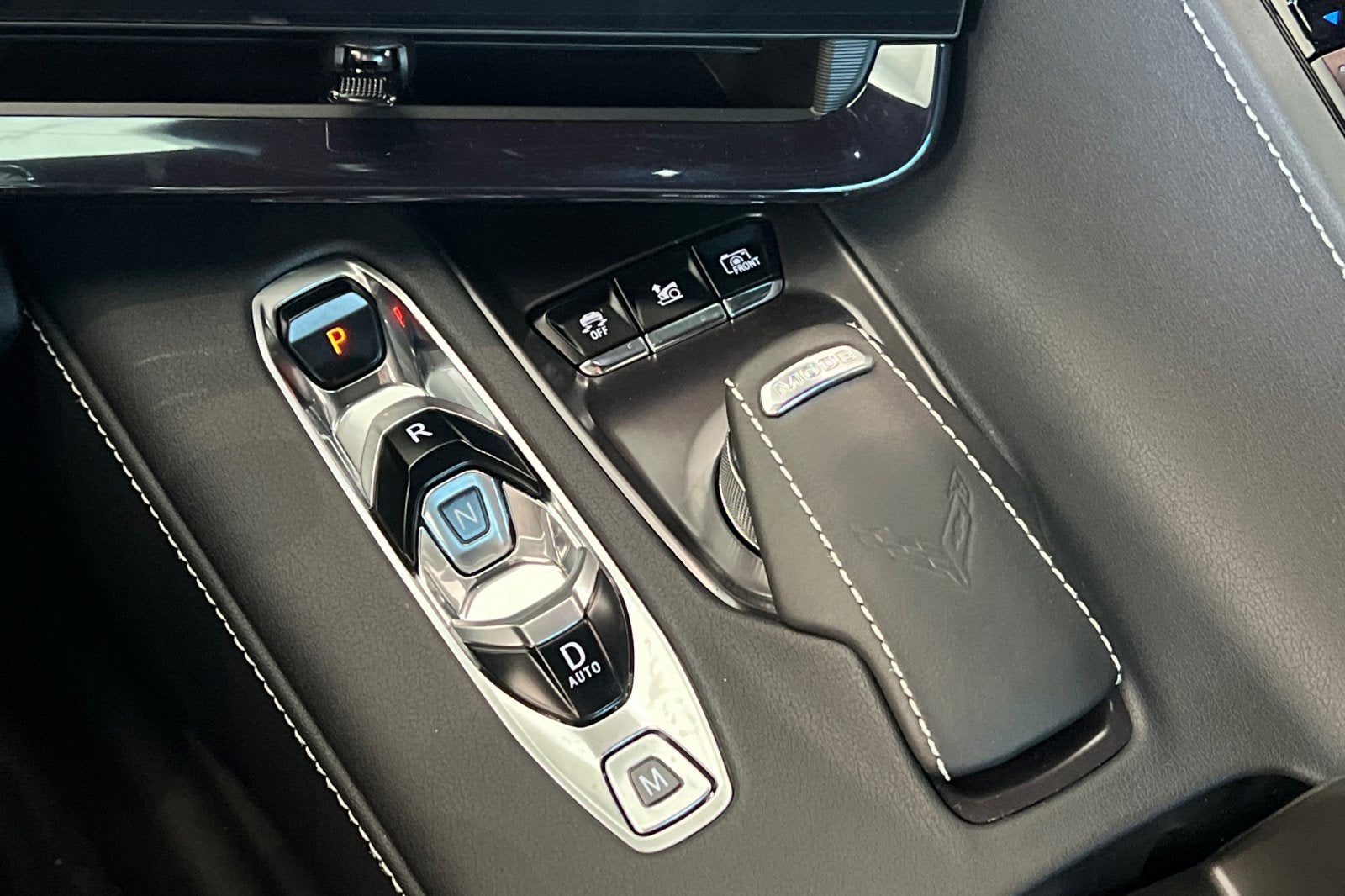 2025 Chevrolet Corvette E-Ray 2LZ