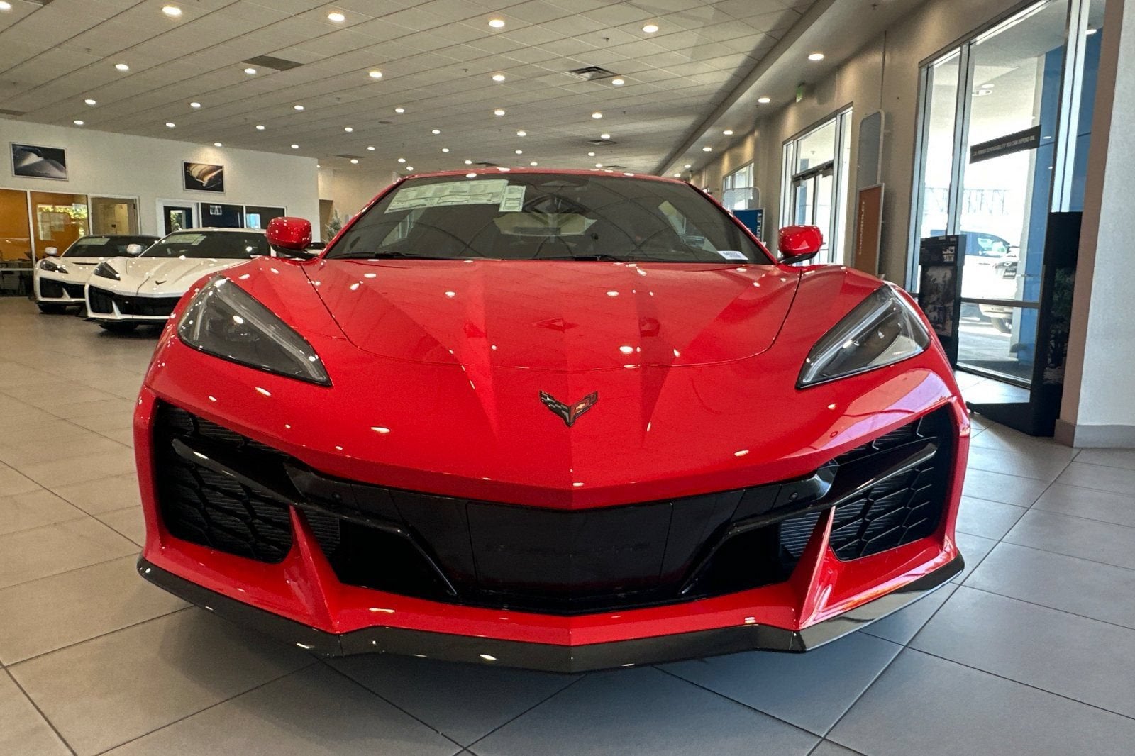 2027 Chevrolet Corvette 2LT - Photo 8