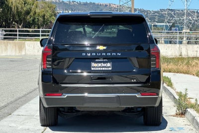 2025 Chevrolet Suburban LT