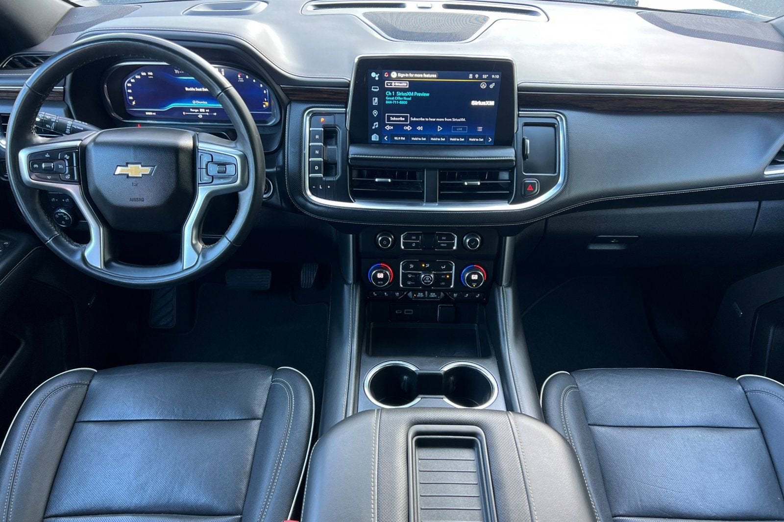 2023 Chevrolet Suburban Premier