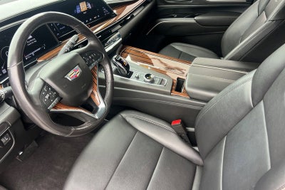 2022 Cadillac Escalade Luxury