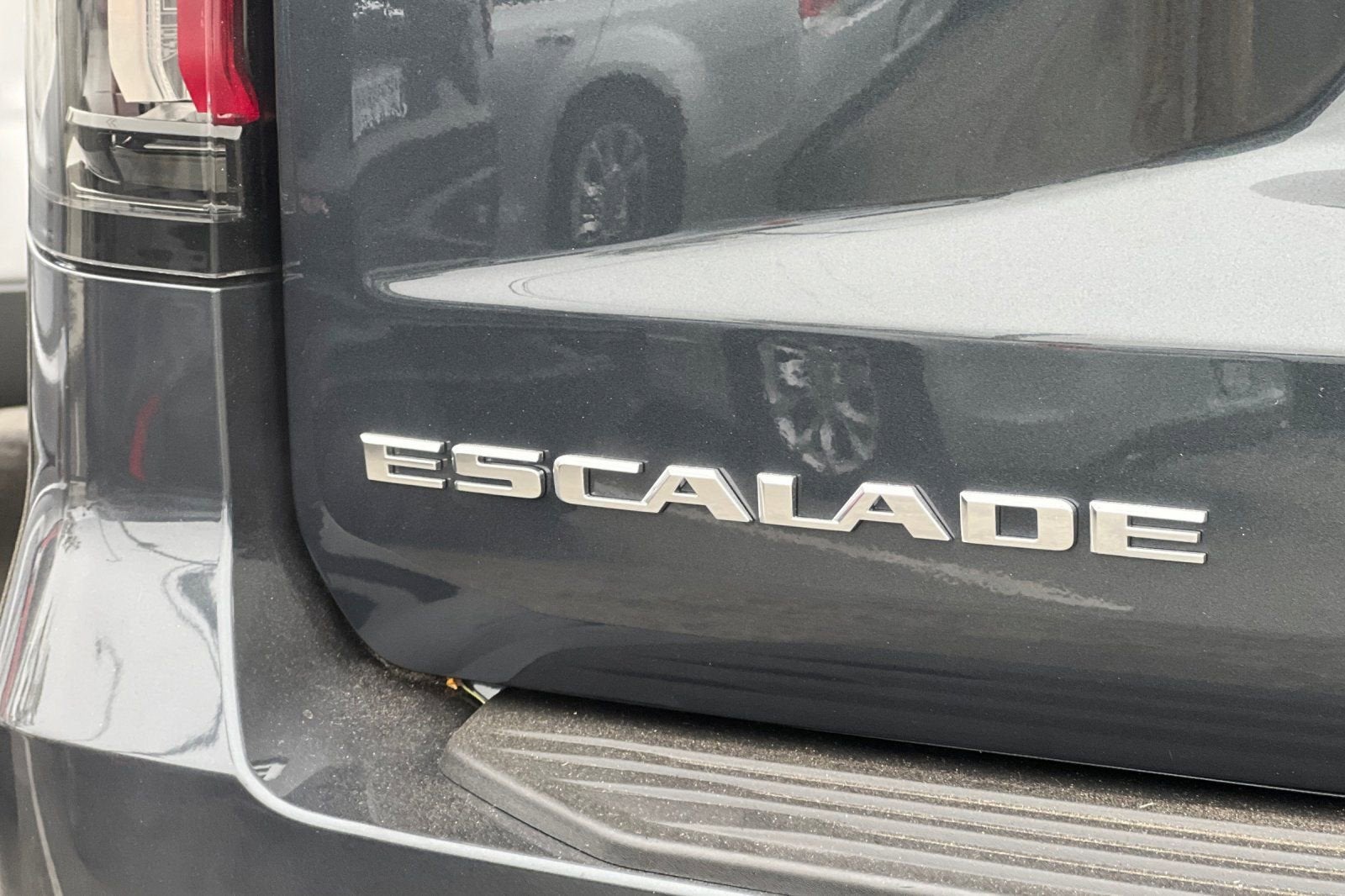 2022 Cadillac Escalade Luxury