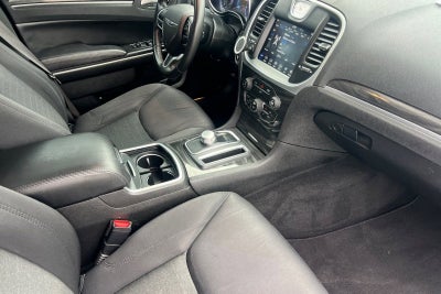 2019 Chrysler 300 Touring