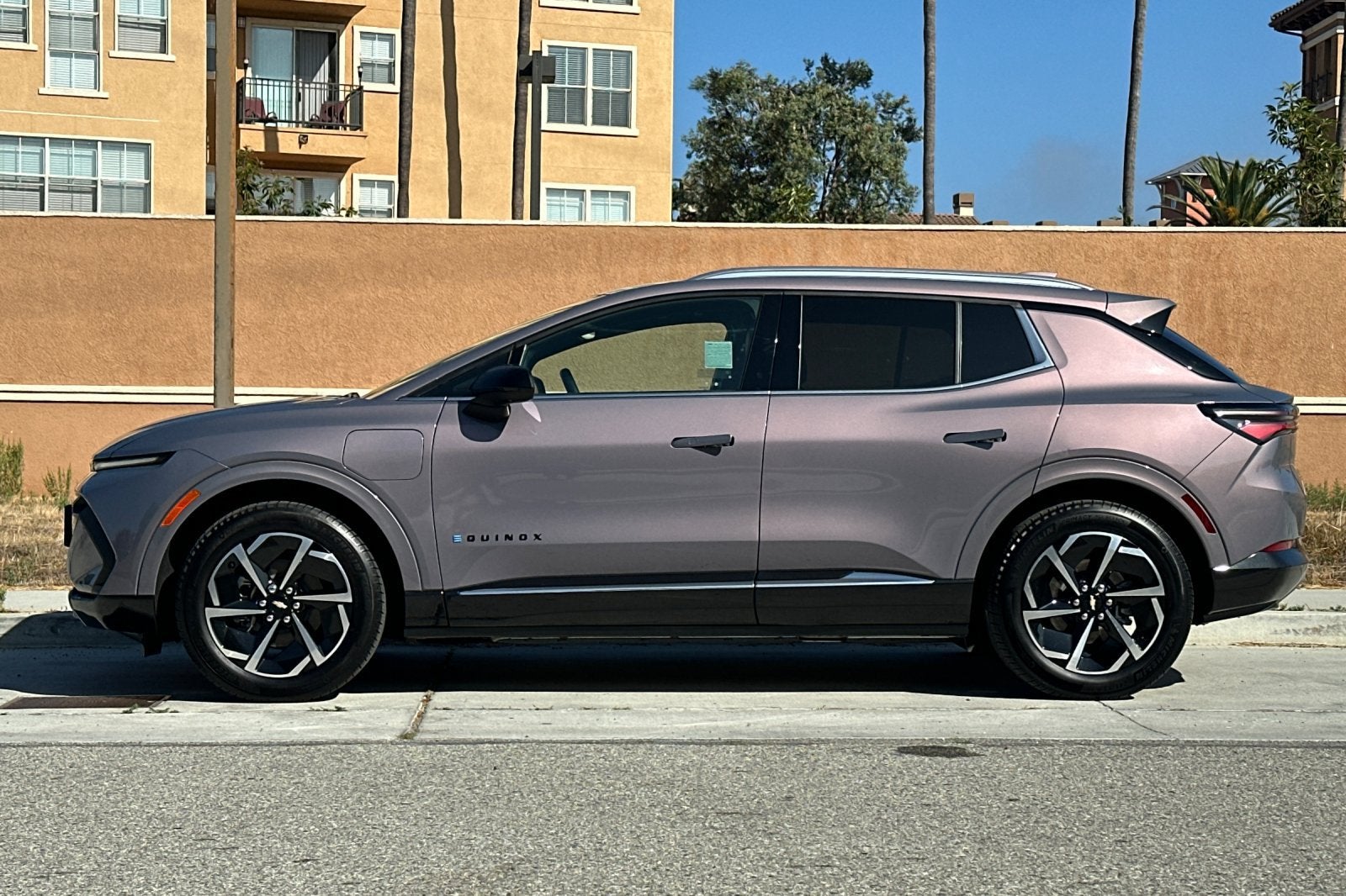 2024 Chevrolet Equinox EV 2LT