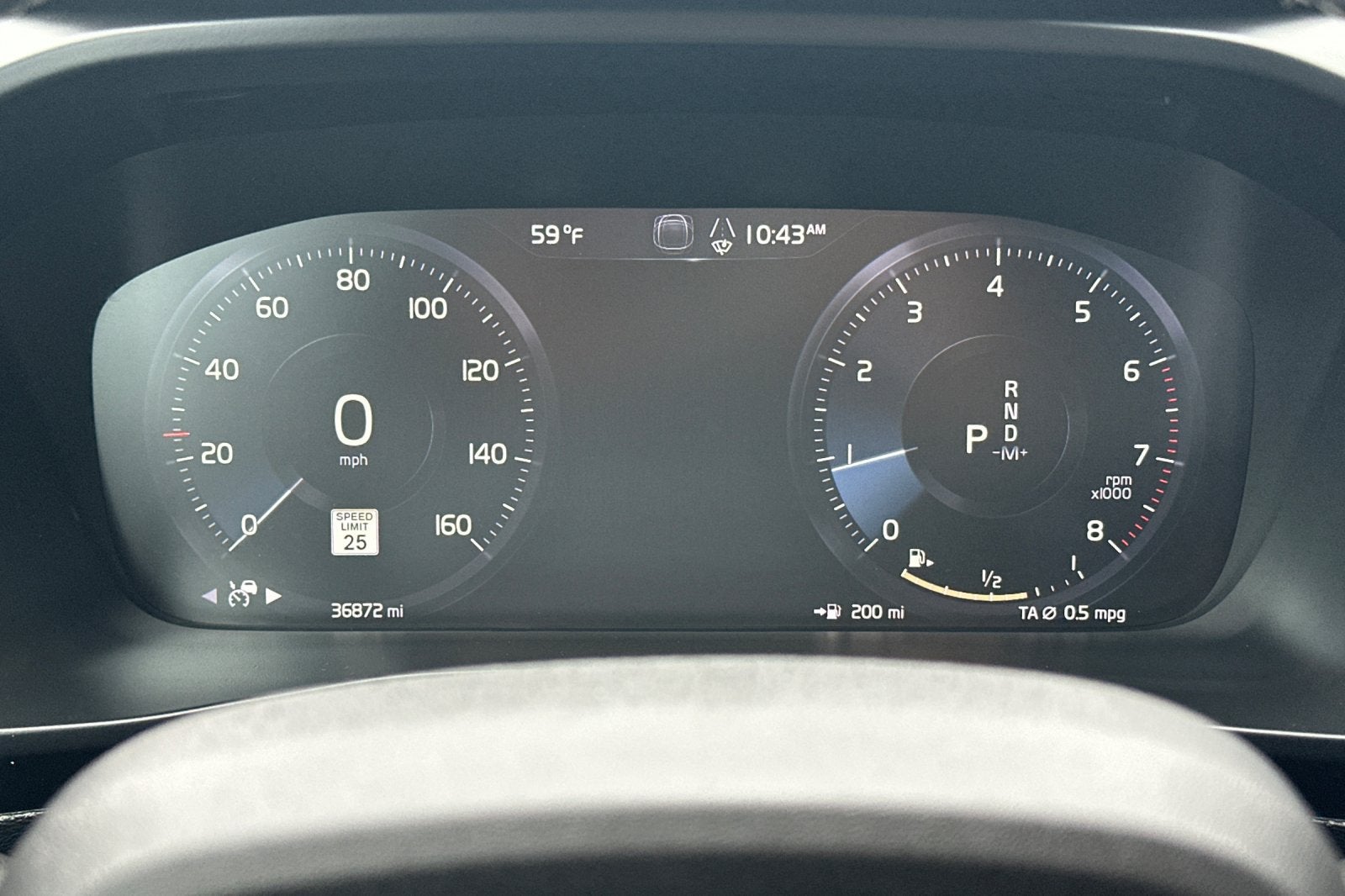 2021 Volvo XC40 R-Design
